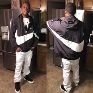 Meet your Posher, Self